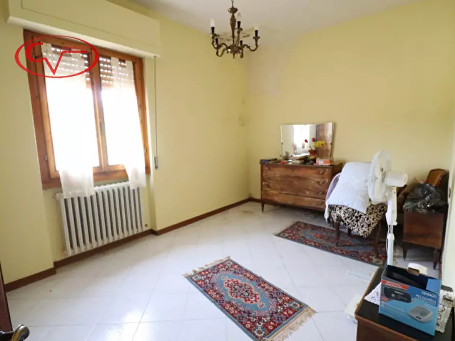 Immagine 15 di Casa indipendente in vendita  a Montevarchi