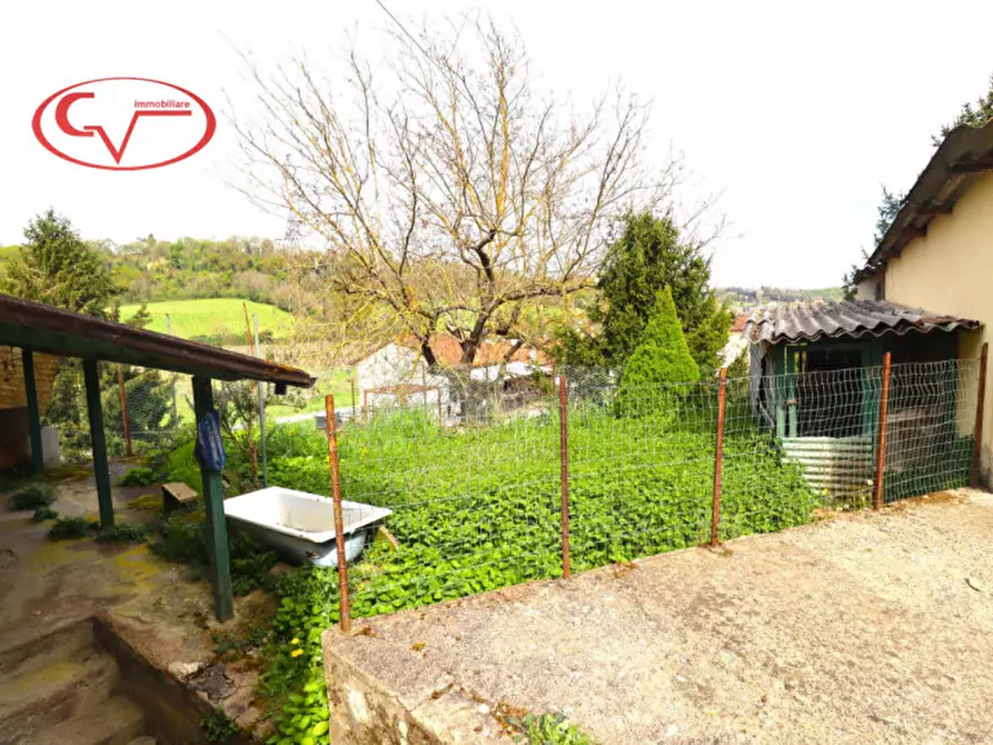 Immagine 21 di Casa indipendente in vendita  a Montevarchi