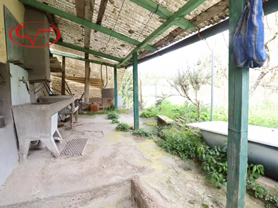Immagine 24 di Casa indipendente in vendita  a Montevarchi