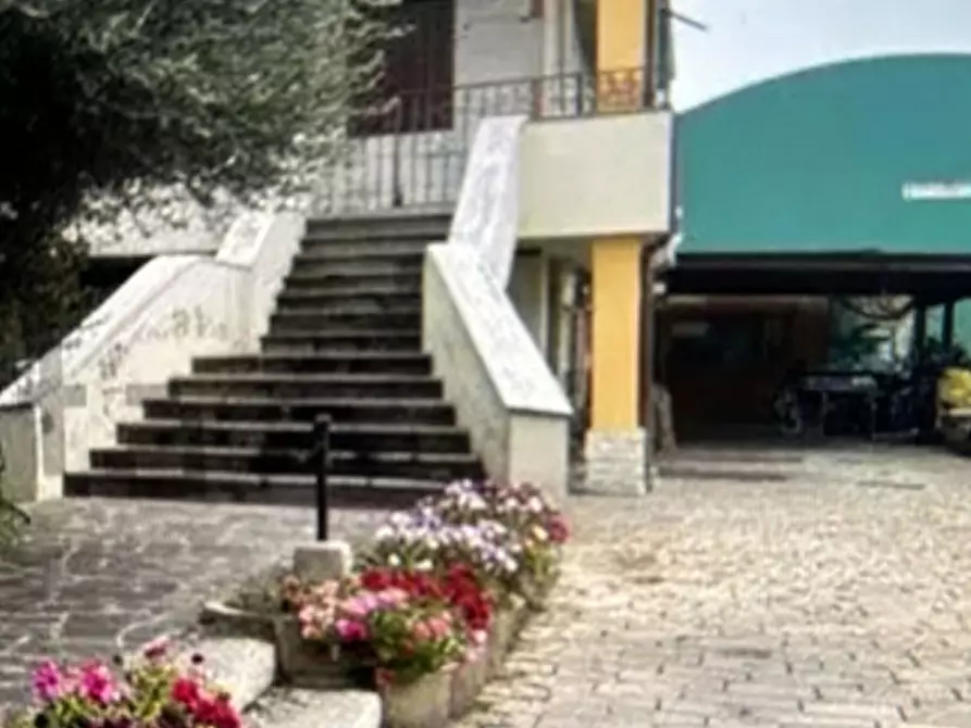 Immagine 3 di Casa bifamiliare in vendita  a Veggiano