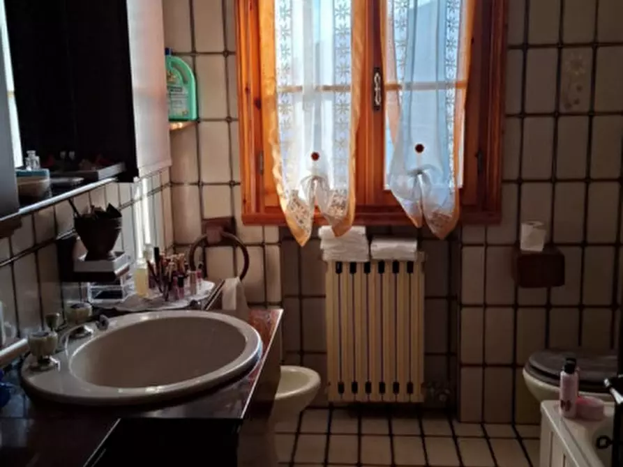 Immagine 7 di Casa bifamiliare in vendita  a Veggiano