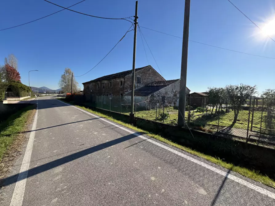 Immagine 9 di Rustico / casale in vendita  in Via Are a Noventa Vicentina