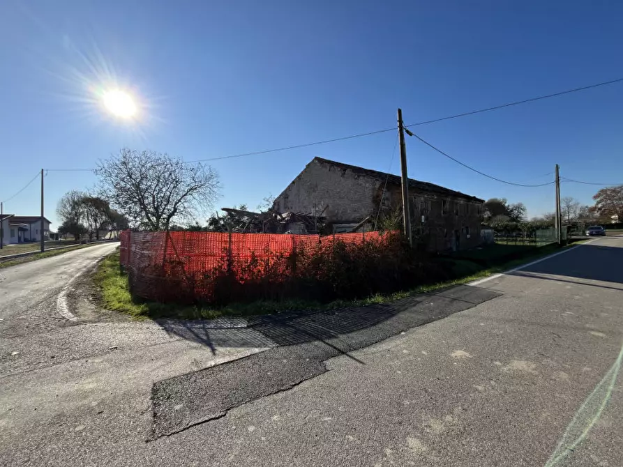 Immagine 11 di Rustico / casale in vendita  in Via Are a Noventa Vicentina