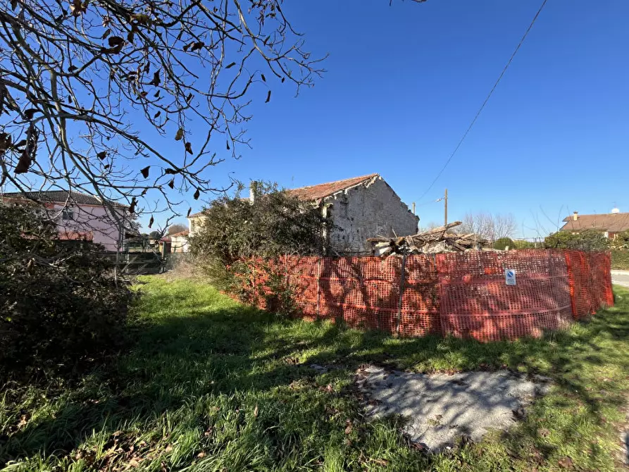 Immagine 12 di Rustico / casale in vendita  in Via Are a Noventa Vicentina