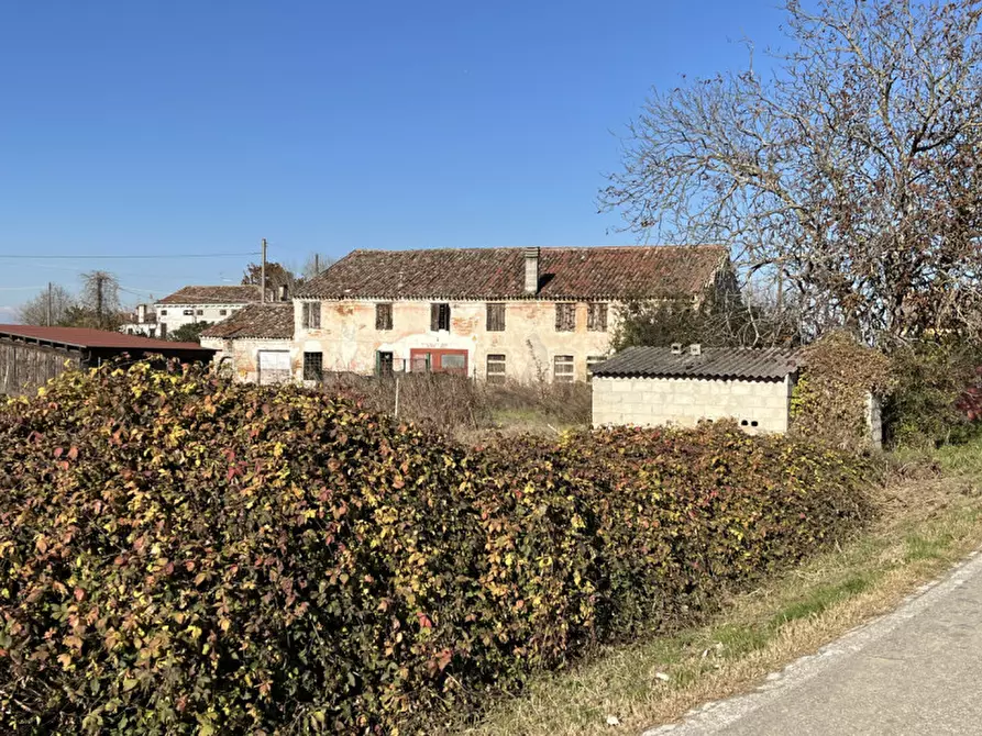 Immagine 14 di Rustico / casale in vendita  in Via Are a Noventa Vicentina