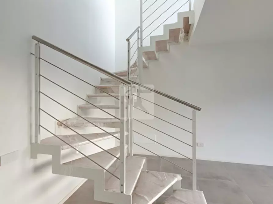 Immagine 18 di Appartamento in vendita  a Arco