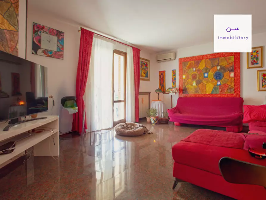 Immagine 13 di Villa in vendita  a Solesino