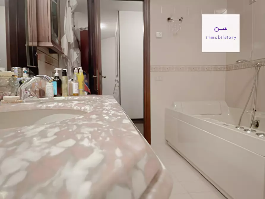 Immagine 27 di Villa in vendita  a Solesino