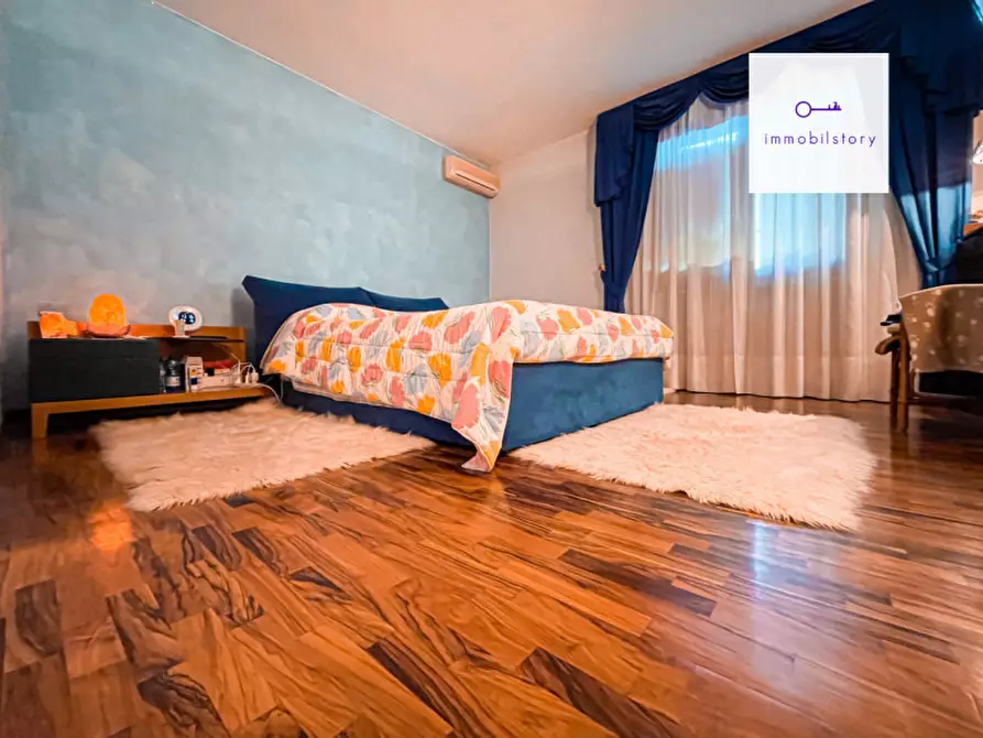 Immagine 31 di Villa in vendita  a Solesino