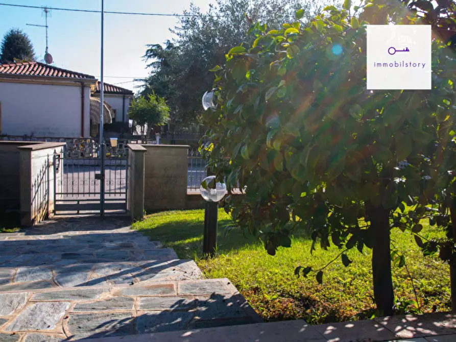 Immagine 44 di Villa in vendita  a Solesino