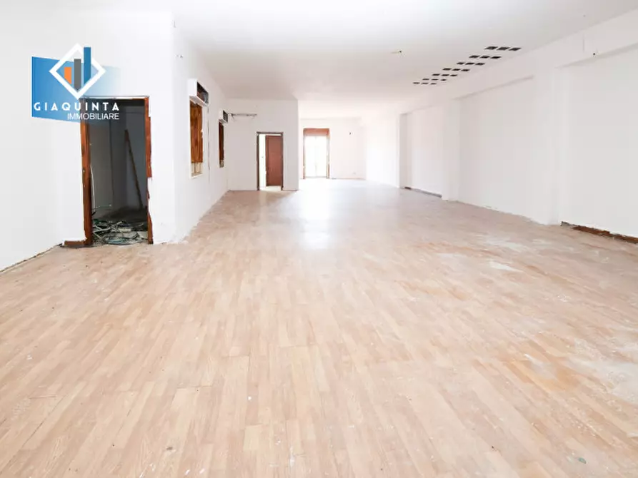 Immagine 1 di Negozio in vendita  in via San Damiano n.03 a Palagonia