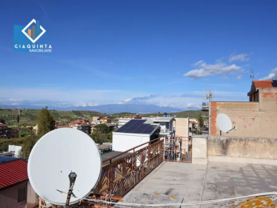 Immagine 22 di Negozio in vendita  in via San Damiano n.03 a Palagonia