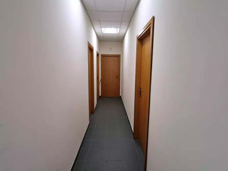 Immagine 17 di Capannone industriale in vendita  a Chieti