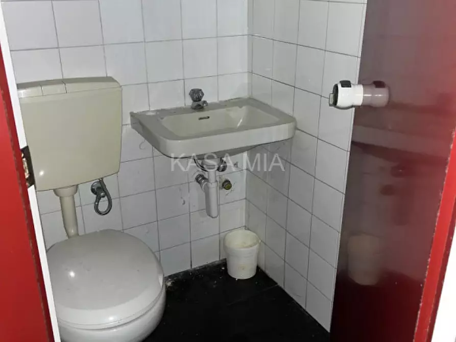 Immagine 23 di Negozio in affitto  in Piazza Vittorio Emanuele 18 a San Benigno Canavese