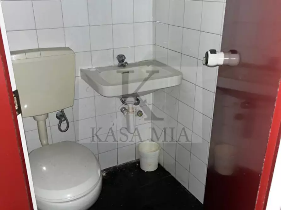 Immagine 37 di Negozio in affitto  in Piazza Vittorio Emanuele 18 a San Benigno Canavese