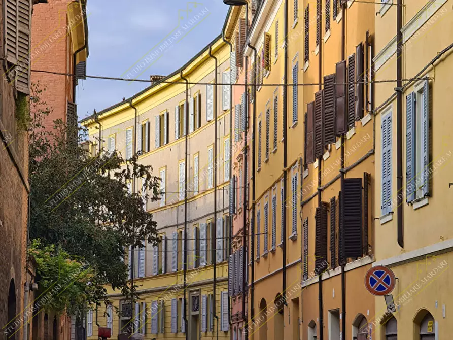 Immagine 1 di Appartamento in vendita  in Via Bernardino Ramazzini a Modena