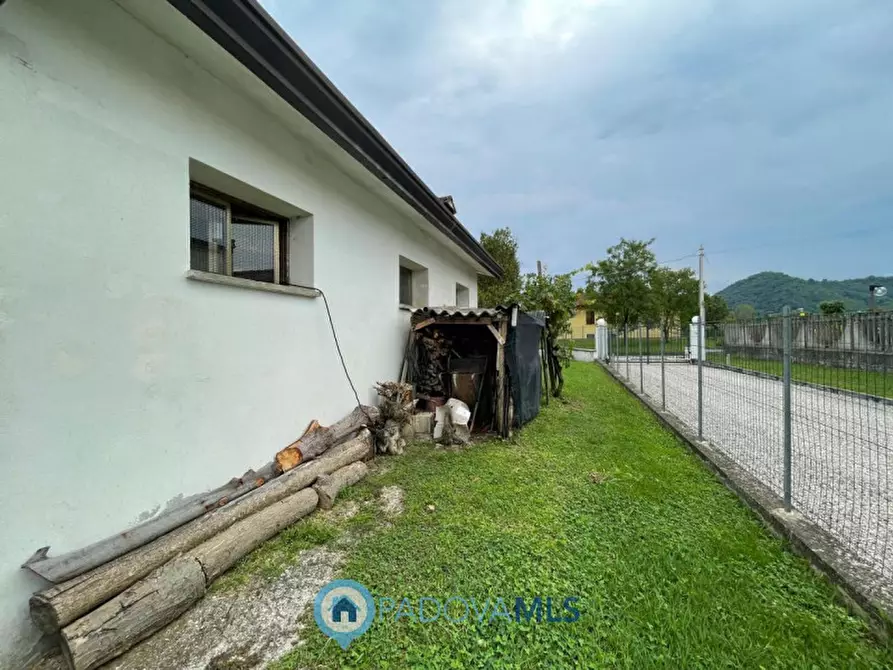 Immagine 22 di Appartamento in vendita  in Via Selve, 20 a Teolo