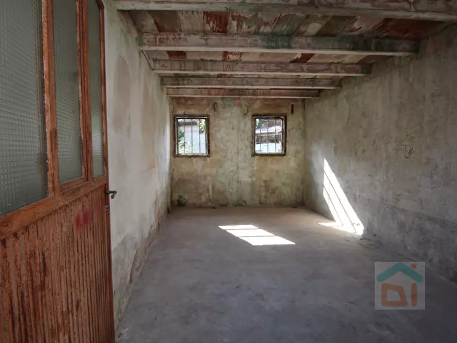 Immagine 4 di Villetta a schiera in vendita  in Via Roma, civ. 86 a San Vito Al Torre