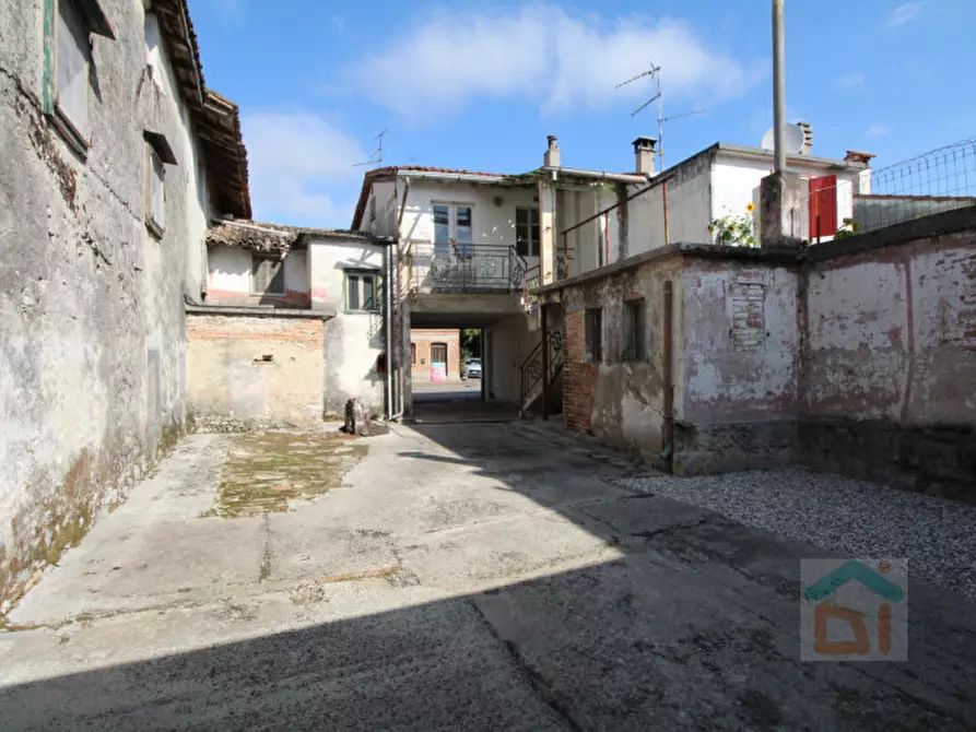 Immagine 5 di Villetta a schiera in vendita  in Via Roma, civ. 86 a San Vito Al Torre