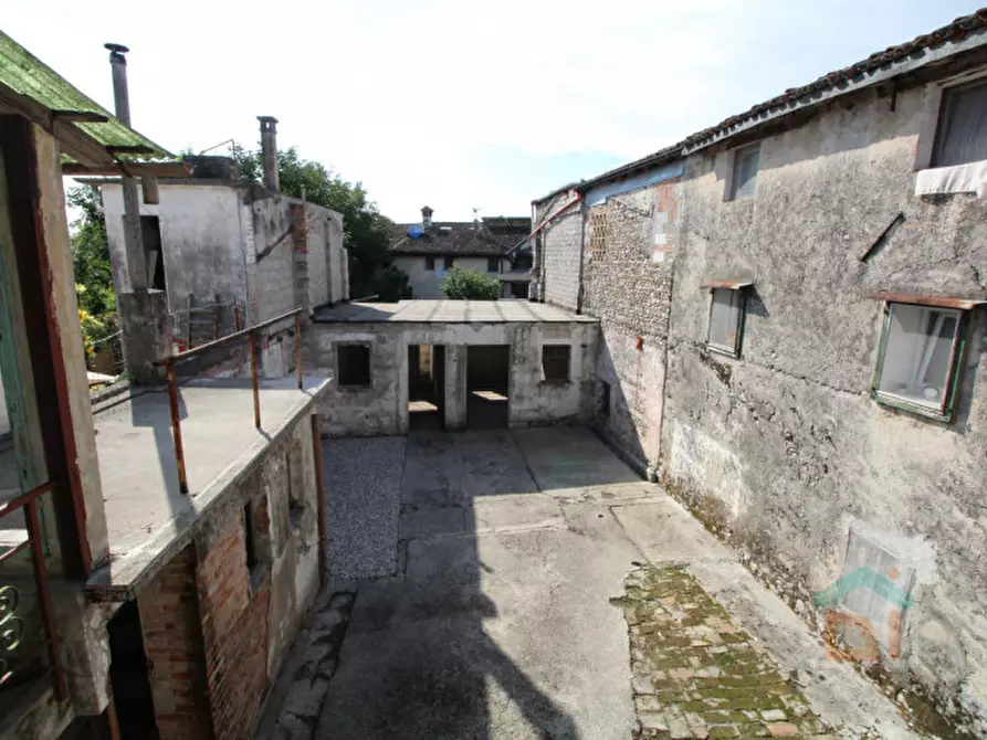 Immagine 7 di Villetta a schiera in vendita  in Via Roma, civ. 86 a San Vito Al Torre