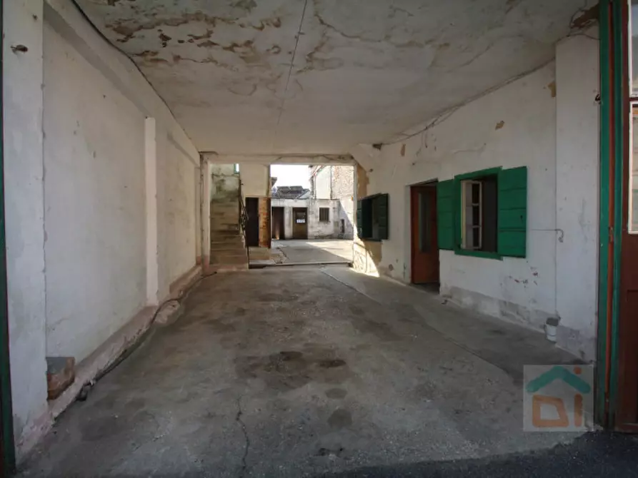 Immagine 10 di Villetta a schiera in vendita  in Via Roma, civ. 86 a San Vito Al Torre