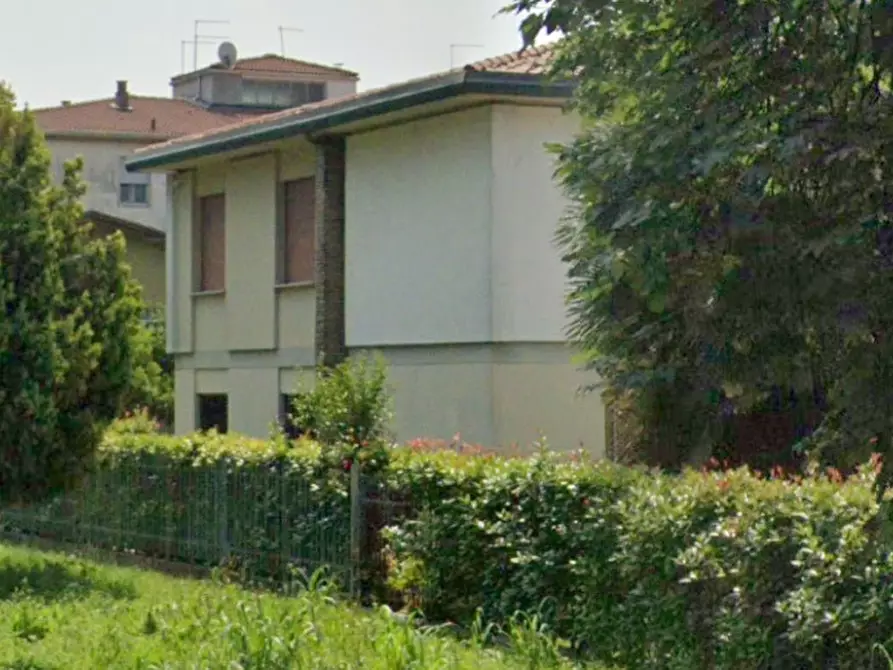 Immagine 1 di Casa indipendente in vendita  a Padova