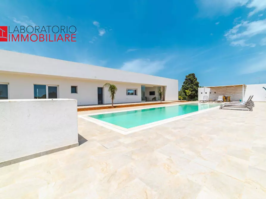 Immagine 44 di Villa in vendita  in C.da Pezze Morelli a Carovigno