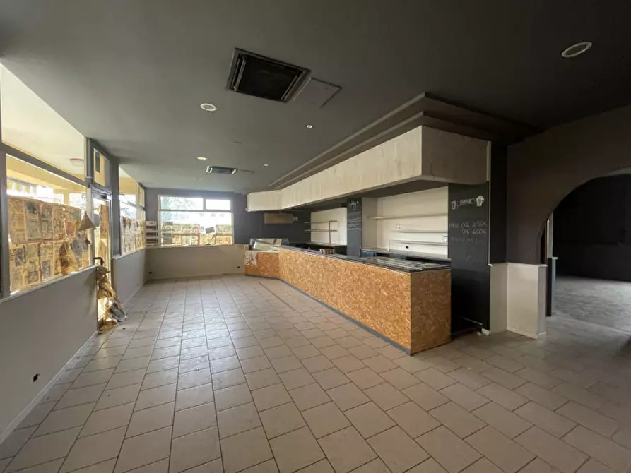 Immagine 6 di Attività commerciale in vendita  in Via Cavin dei Cavai a Asolo