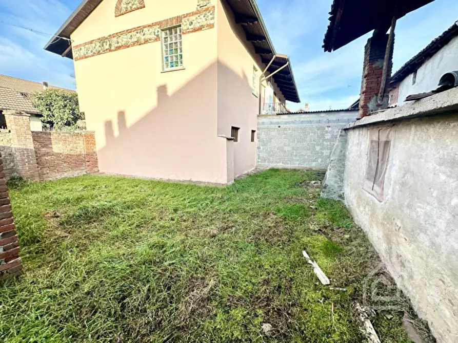 Immagine 8 di Rustico / casale in vendita  in Via San Antonio 6 a Torrazza Piemonte