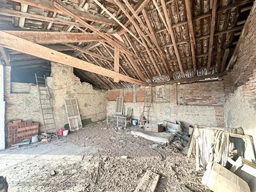 Immagine 16 di Rustico / casale in vendita  in Via San Antonio 6 a Torrazza Piemonte