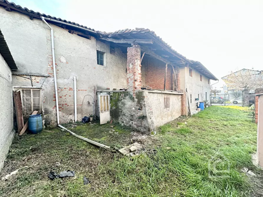 Immagine 26 di Rustico / casale in vendita  in Via San Antonio 6 a Torrazza Piemonte