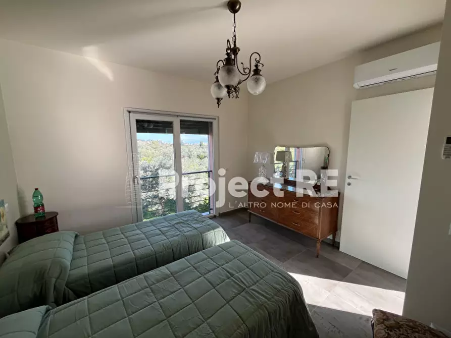 Immagine 37 di Villa in vendita  in Strada Statale 106 km 111  Roccella Jonica a Roccella Ionica