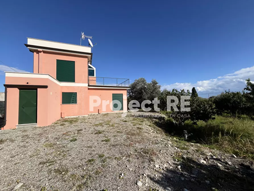 Immagine 55 di Villa in vendita  in Strada Statale 106 km 111  Roccella Jonica a Roccella Ionica