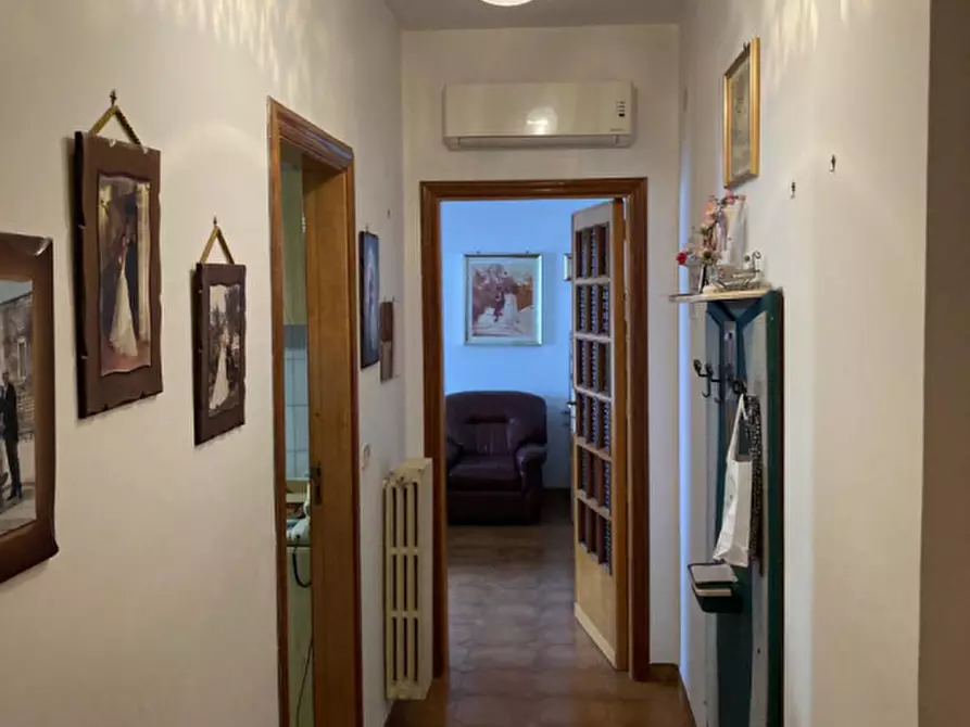 Immagine 3 di Appartamento in vendita  in VIA SACERDOTE GIOVANNI MASTRO a Ceglie Messapico