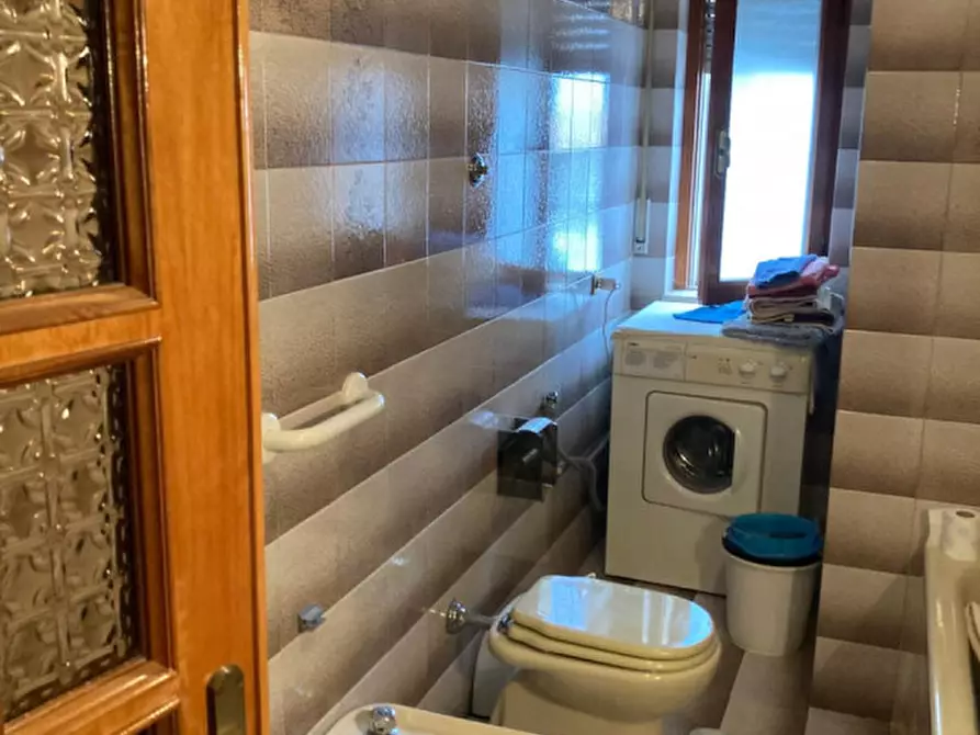 Immagine 12 di Appartamento in vendita  in VIA SACERDOTE GIOVANNI MASTRO a Ceglie Messapico