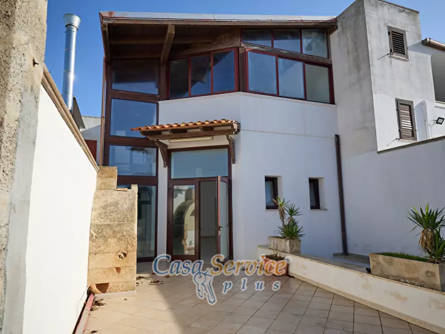 Immagine 6 di Negozio in vendita  in Lungomare Japigia a Ugento