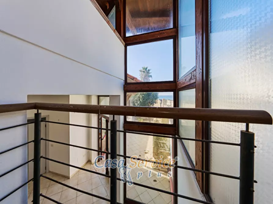 Immagine 14 di Negozio in vendita  in Lungomare Japigia a Ugento