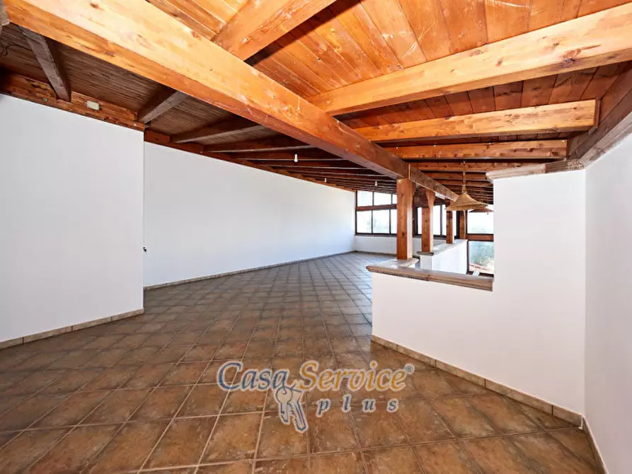 Immagine 17 di Negozio in vendita  in Lungomare Japigia a Ugento