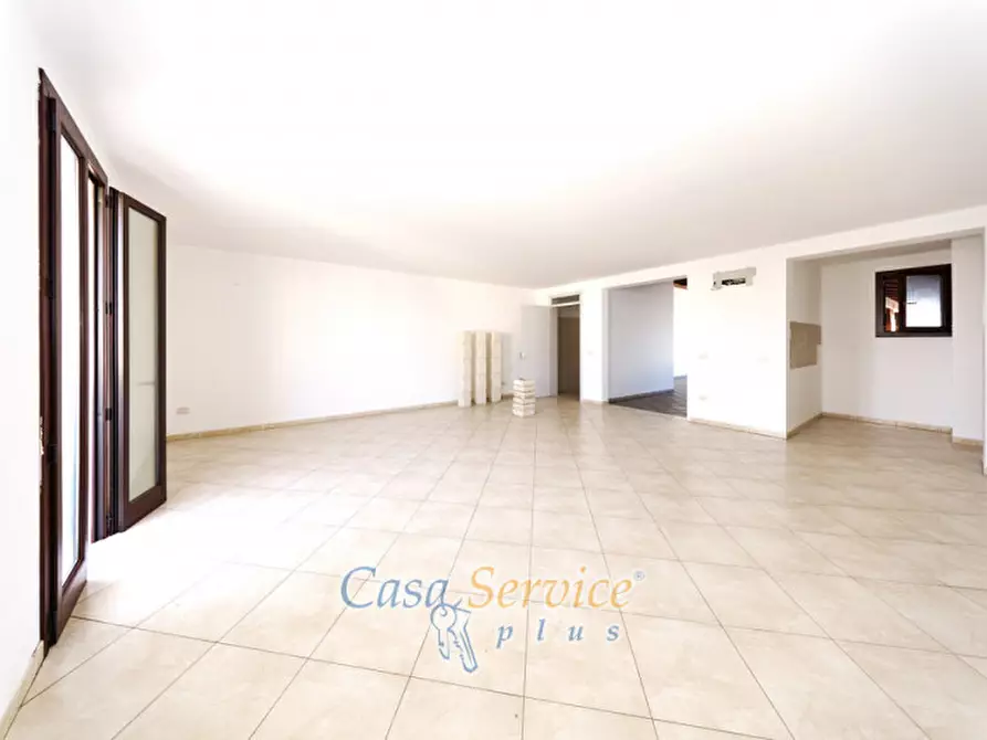 Immagine 20 di Negozio in vendita  in Lungomare Japigia a Ugento