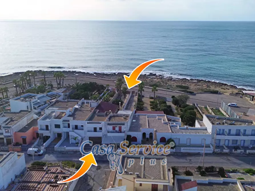 Immagine 48 di Negozio in vendita  in Lungomare Japigia a Ugento