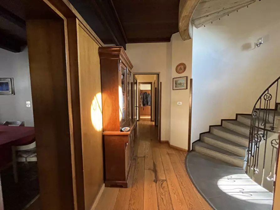 Immagine 29 di Villa in vendita  a Suzzara