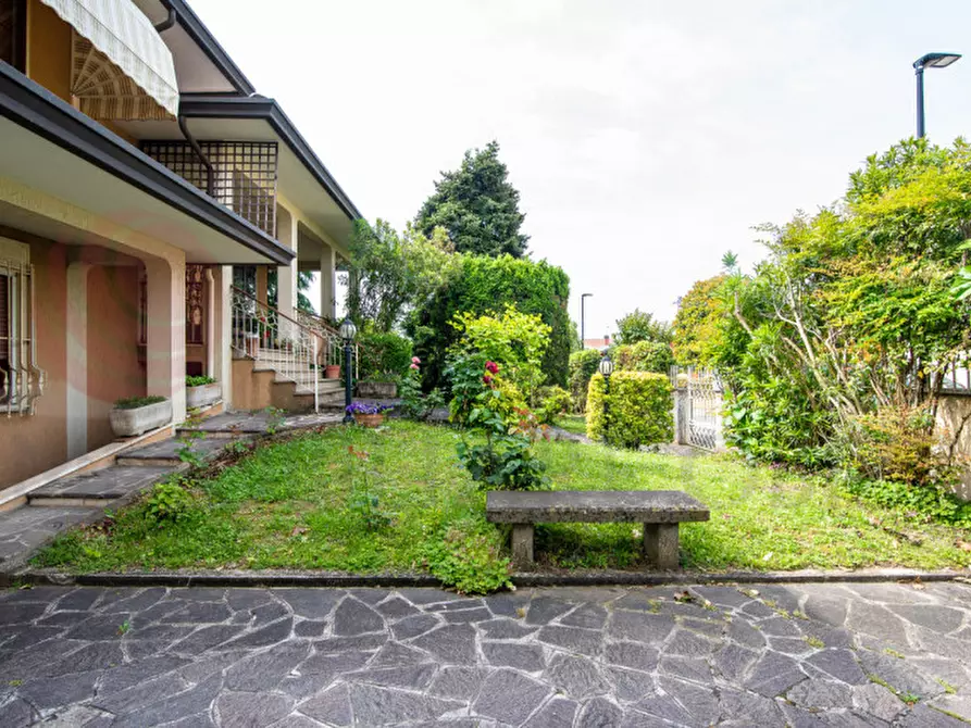 Immagine 23 di Villa in vendita  in Via Lubian a Vo