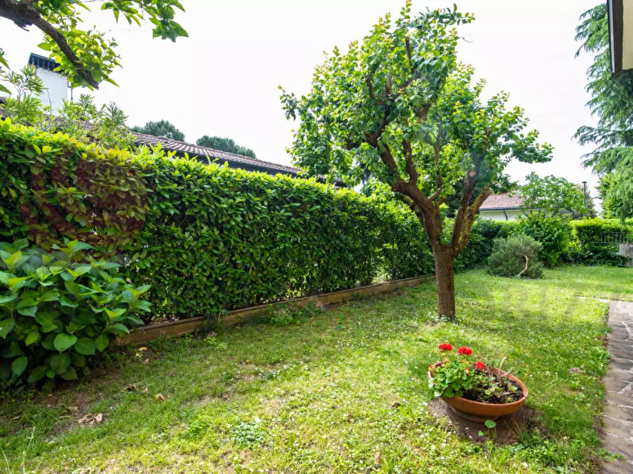 Immagine 26 di Villa in vendita  in Via Lubian a Vo
