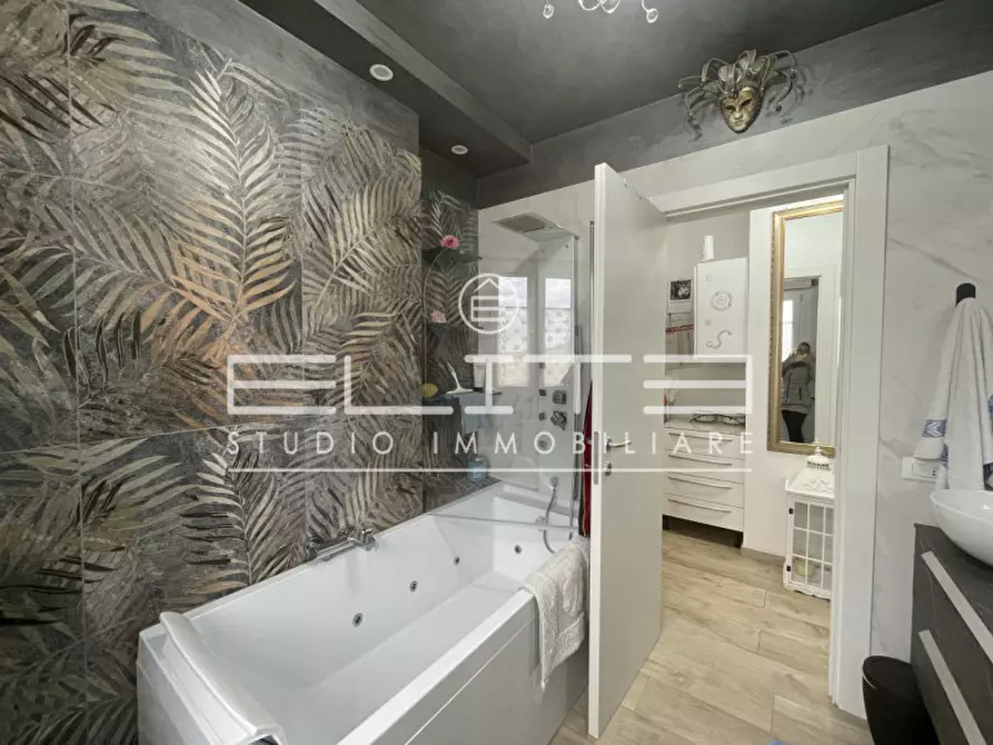 Immagine 20 di Appartamento in vendita  in Giovanni Paolo a Agugliano