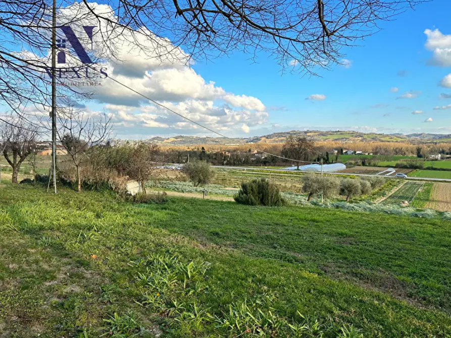 Immagine 18 di Villetta a schiera in vendita  a Montefelcino