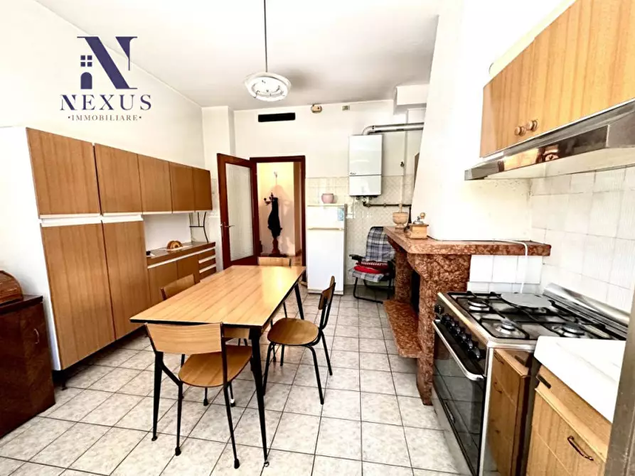 Immagine 7 di Appartamento in vendita  a Fossombrone