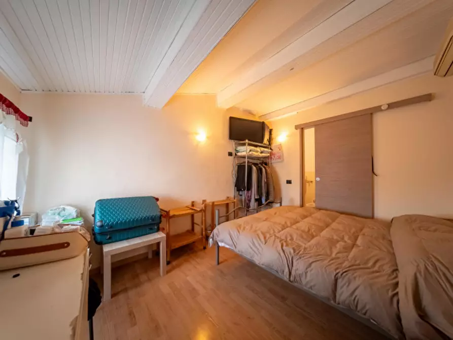 Immagine 6 di Appartamento in vendita  in Via Emilia Ovest a Parma