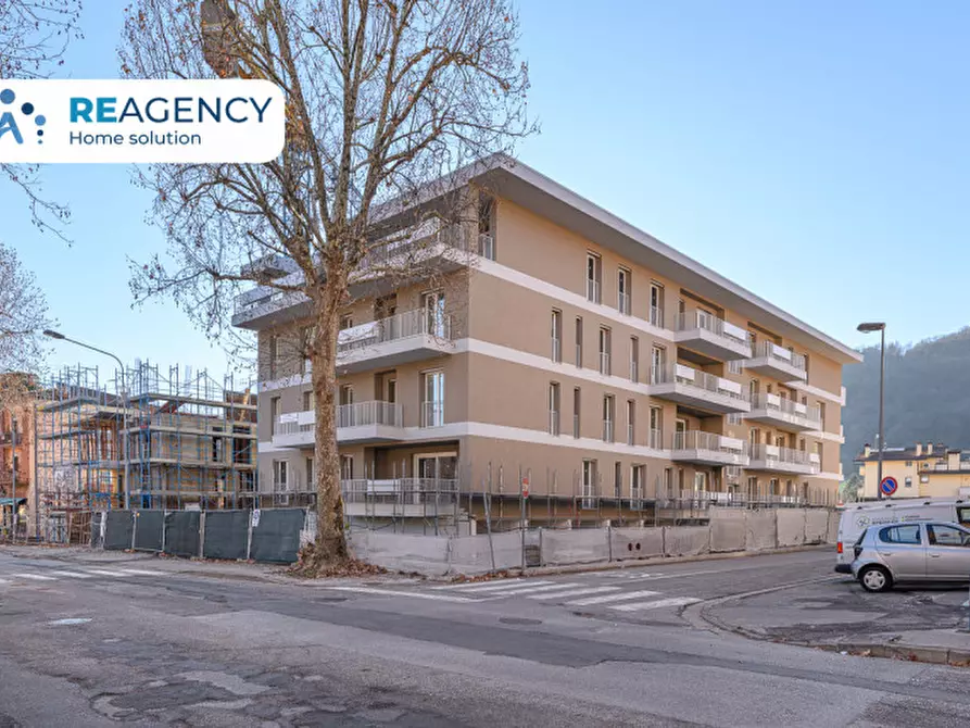 Immagine 14 di Appartamento in vendita  in viale regina margherita a Valdagno