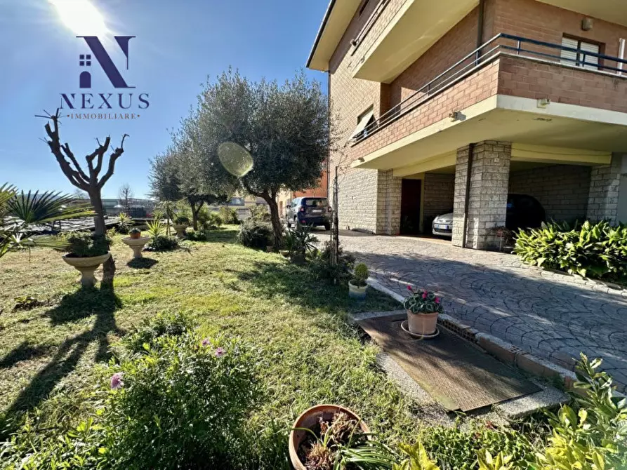 Immagine 33 di Casa bifamiliare in vendita  a Colli Al Metauro