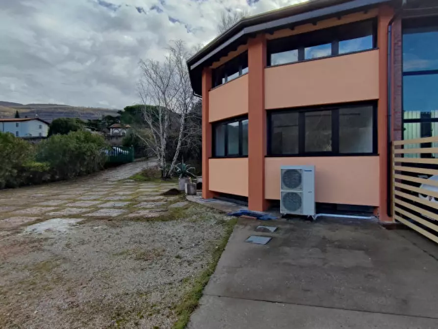 Immagine 18 di Ufficio in vendita  in via sottomori a Dolcè